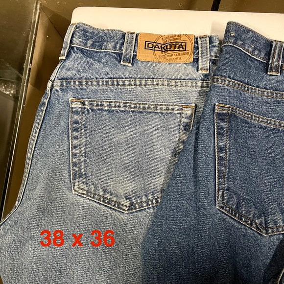 3 Pairs of Men’s Dakota Jeans - Picture 2 of 8